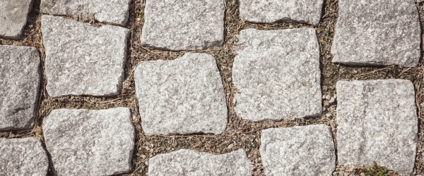 pave pierre naturelle