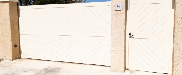 portail pvc